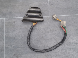 Spanningsregelaar Honda VT 700 750