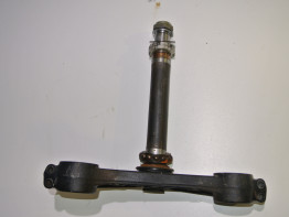 Steering stem Suzuki GSR 600