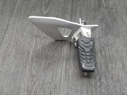 Main step holder right BMW R 1200 RT LC