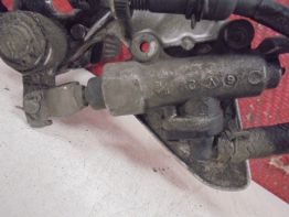 Rempomp achter Honda CBR 1100 XX