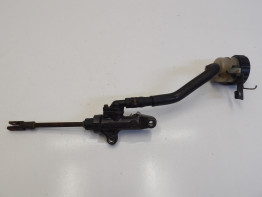 Rempomp achter Yamaha TDM