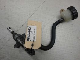 Rempomp achter Yamaha YZF R1