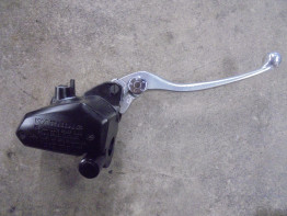 Bremszylinder vorne Kawasaki Z 900
