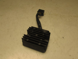 Regler Gleichrichter Suzuki DR 650