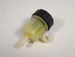 Rempomp achter Yamaha MT 03