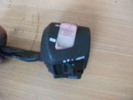 Handlebar switch assy right Honda CBR 1000 F