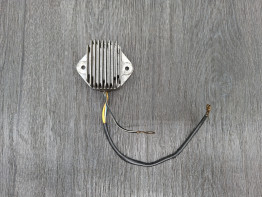Regulator rectifier Suzuki GS 1000