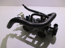 Gasklephuis Yamaha YZF R7