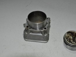 Cylinders Ducati Monster S4