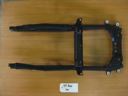 Achtersubframe Triumph TT 600