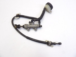 Rempomp achter Honda CBR Fireblade