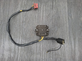 Regler Gleichrichter Honda CBR 1000 F