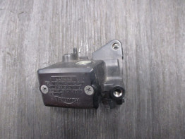 Front brake master cylinder Triumph Tiger 800