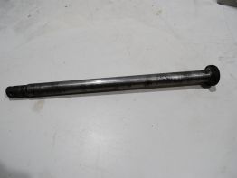 Rear axle Suzuki GS 1000