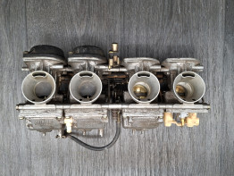 Carburateurset Yamaha FZR 600