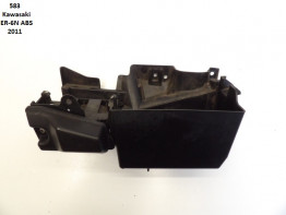 Batterie befestigung Kawasaki ER 6
