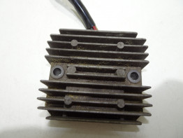 Spanningsregelaar Yamaha XTZ Tenere