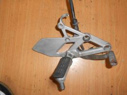 Fussrastetrager vorne rechts Honda CBR 600 F