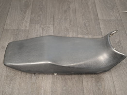 Zadel Kawasaki GPX 750