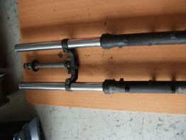 Voorpoten compleet Honda CBR 1000 F