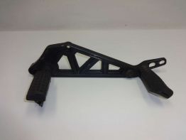 Fussrastetrager vorne links Honda VF 500 