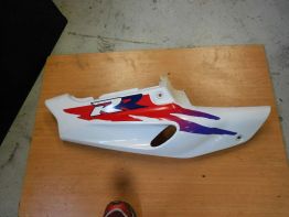 Rechter achterkant Honda CBR 900 RR