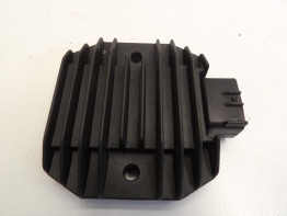 Spanningsregelaar Yamaha BT 1100