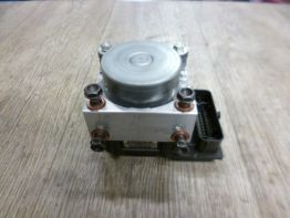 ABS pomp Ducati monster 696