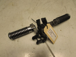 Voetsteun Rechts Suzuki Madura 1200