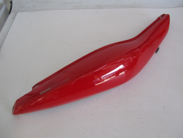 Rechter achterkant Ducati ST2