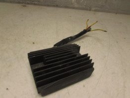 Regulator rectifier Honda CBR 1100 XX
