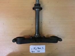 Steering stem Yamaha XJ 900 S Diversion