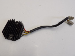 Spanningsregelaar Suzuki GS 500 E