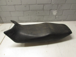 Zadel Kawasaki GPX 750