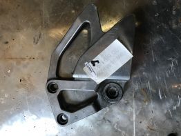 Fussrastetrager vorne links Kawasaki ZXR 400