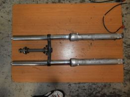 Voorpoten compleet Honda CBR 600 F