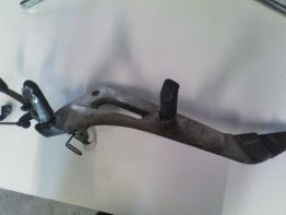 Main step holder Honda Deauville 650 - 700