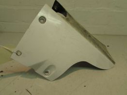 Cowl under Suzuki GSX R 750