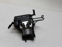ABS pomp Yamaha XSR 700