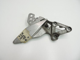 Main step holder right Yamaha FZR 1000