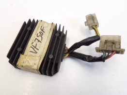 Regler Gleichrichter Honda VF 700 750 F