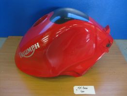 Tank Triumph TT 600
