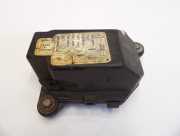 Fuse box Kawasaki GPZ 750