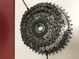 Ketting en tandwielset Suzuki GSX S 1000