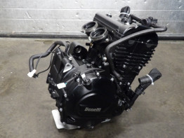 Motorblok Benelli TRK 702