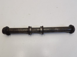 Rear axle Yamaha FZ6