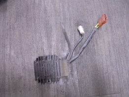 Spanningsregelaar KTM 390 Adventure