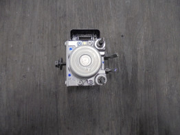 ABS pomp Honda CB 650 F