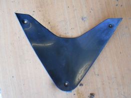 Cowl V shape under Honda CBR 600 F