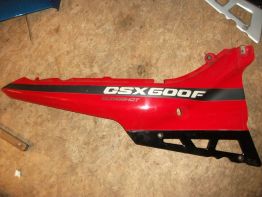 Rechter achterkant Suzuki GSX F 600